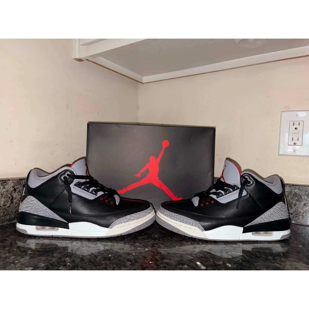 Jordan 3 Retro Black Cement 2024 Mens DN3707-010 Black Fire Red Cement Grey 9